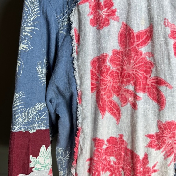 We The Free Linen Floral Patchwork Shirt with Distressed Seams SZ M - Picture 5 of 6